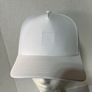 Lumio 2021 Adjustable Lightweight “Click Back” Hat White Breathable New